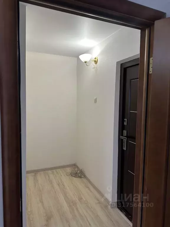 1-к кв. Омская область, Омск Заозерный мкр, просп. Менделеева, 12 ... - Фото 0