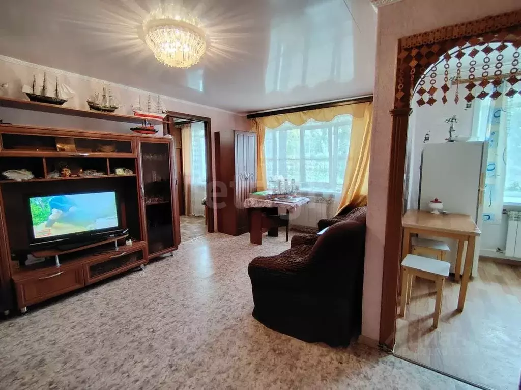2-к кв. Хабаровский край, Николаевск-на-Амуре Советская ул., 132А ... - Фото 1