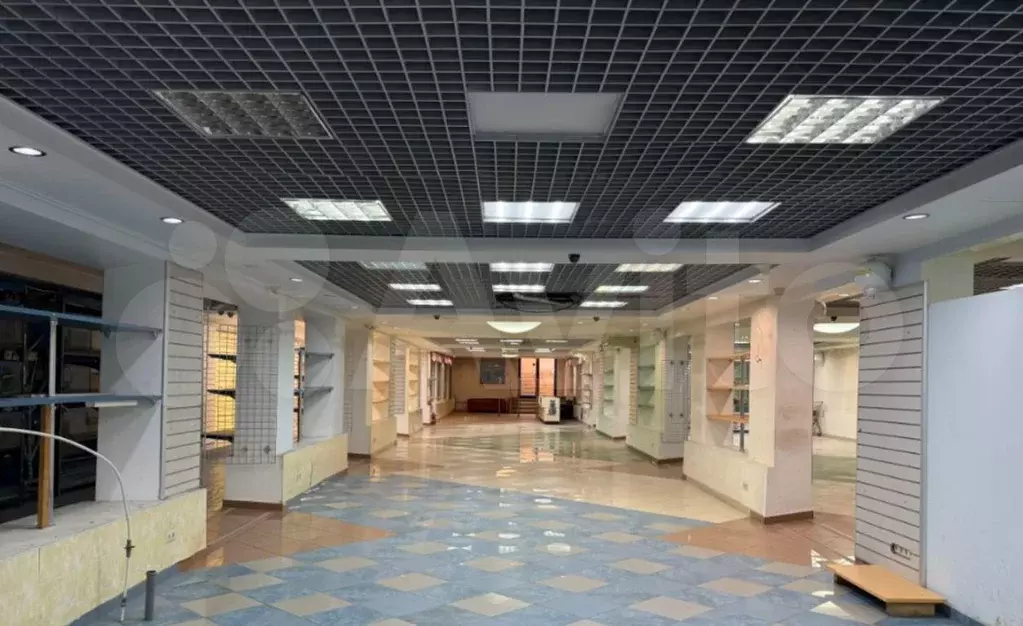 Сдам помещение свободного назначения, 600 м - Фото 0