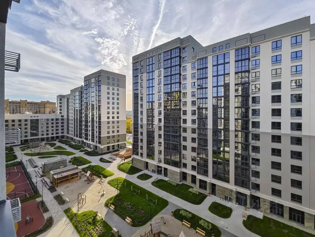 2-к кв. Тюменская область, Тюмень ул. Евгения Войнова, 7 (76.2 м) - Фото 1