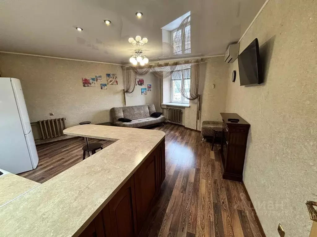 1-к кв. Тюменская область, Тюмень ул. Клары Цеткин, 61к4 (51.9 м) - Фото 1