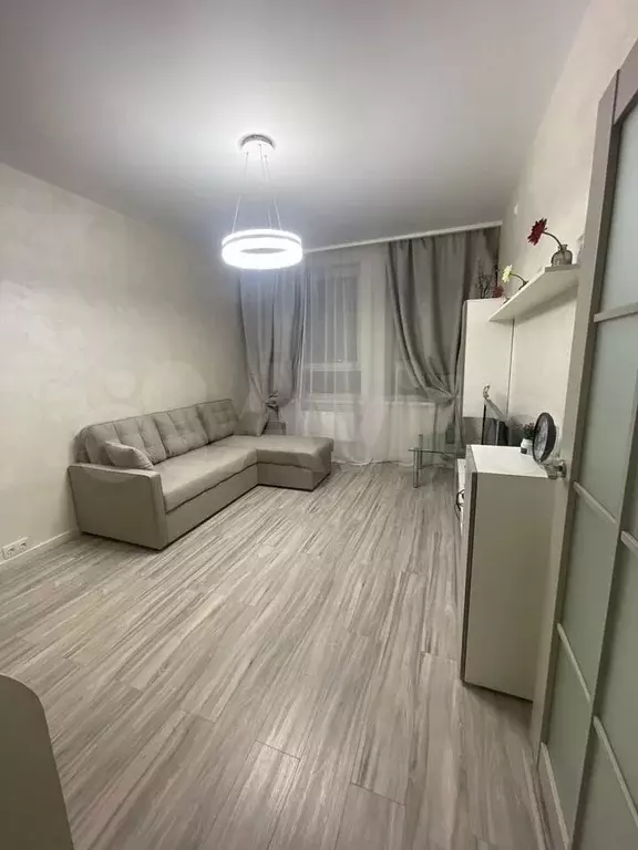 1-к. квартира, 35 м, 18/22 эт. - Фото 0