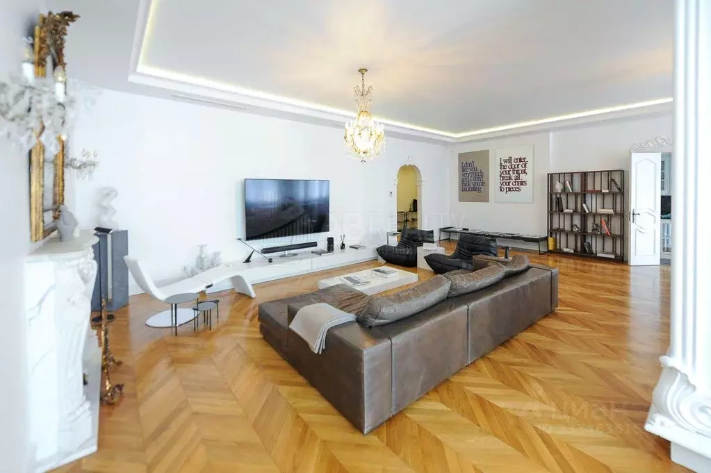 Квартира, 4 комнаты, 320 м - Фото 1