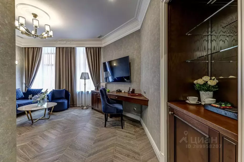 Комната Санкт-Петербург Кузнечный пер., 14б (45.0 м) - Фото 2