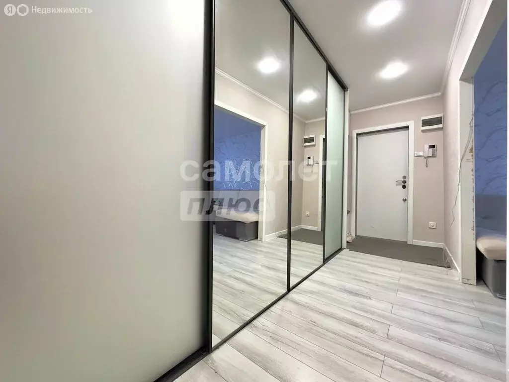 2-комнатная квартира: Ленинск-Кузнецкий, улица Суворова, 9 (50.3 м) - Фото 1