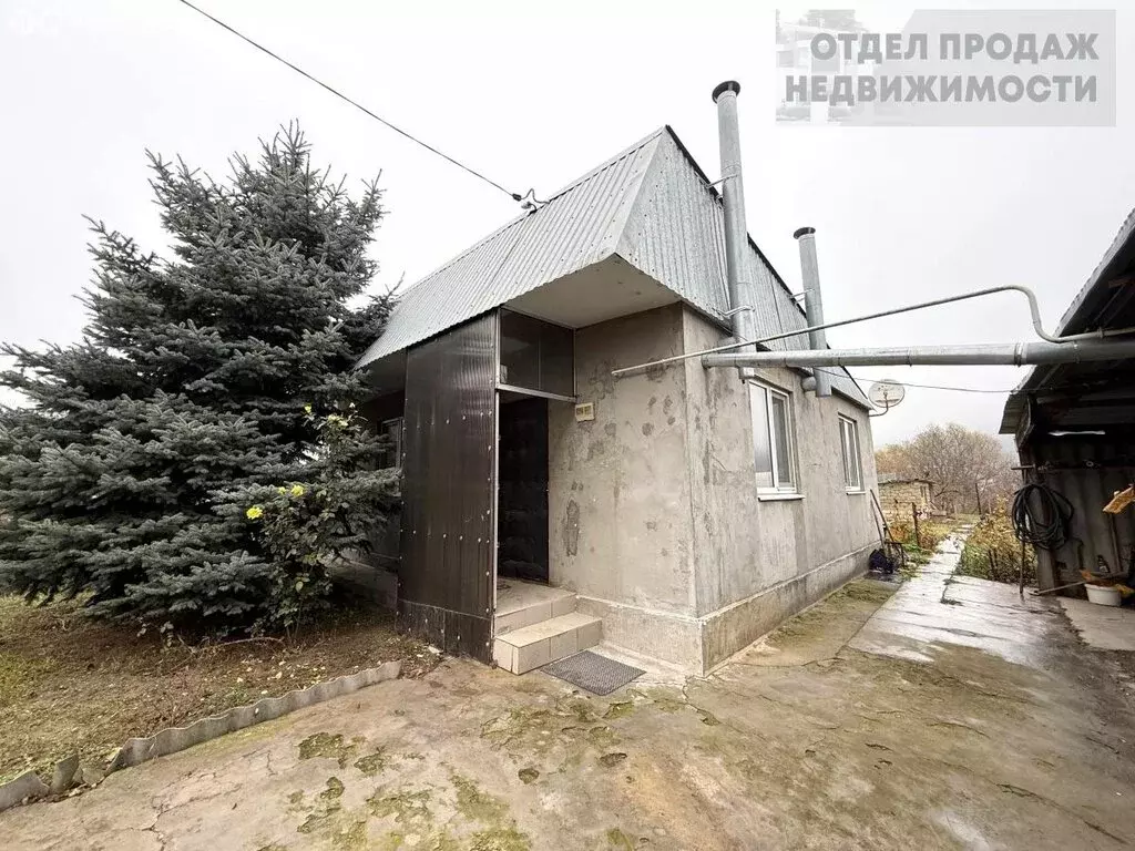 Дом в Нижнебаканская, Комиссарская улица (48 м) - Фото 1