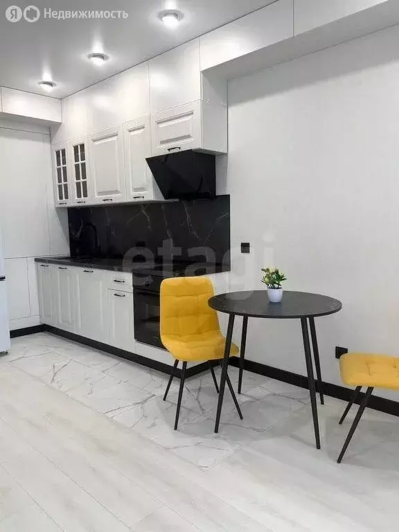 1-комнатная квартира: Калининград, улица Маршала Борзова, 109 (44.6 м) - Фото 1