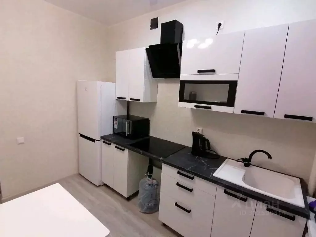 2-к кв. Саха (Якутия), Якутск Загородный кв-л, ул. Бабушкина, 12/3с1 ... - Фото 1