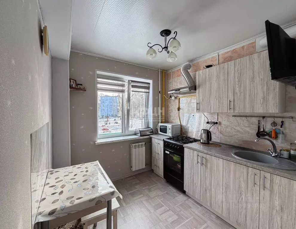 2-к кв. Карелия, Петрозаводск Октябрьский просп., 14Б (41.9 м) - Фото 1