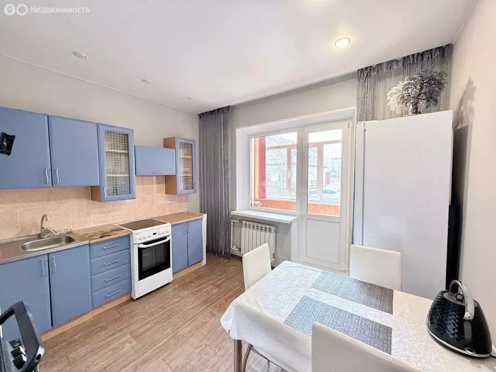 2-комнатная квартира: Нерюнгри, проспект Ленина, 14 (58.3 м) - Фото 1
