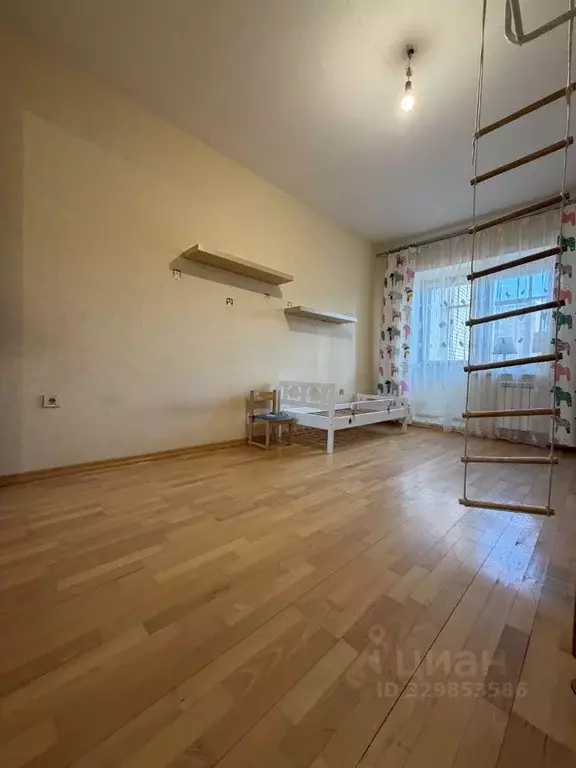 4-к кв. Чувашия, Чебоксары ул. Алексея Талвира, 14 (180.0 м) - Фото 2