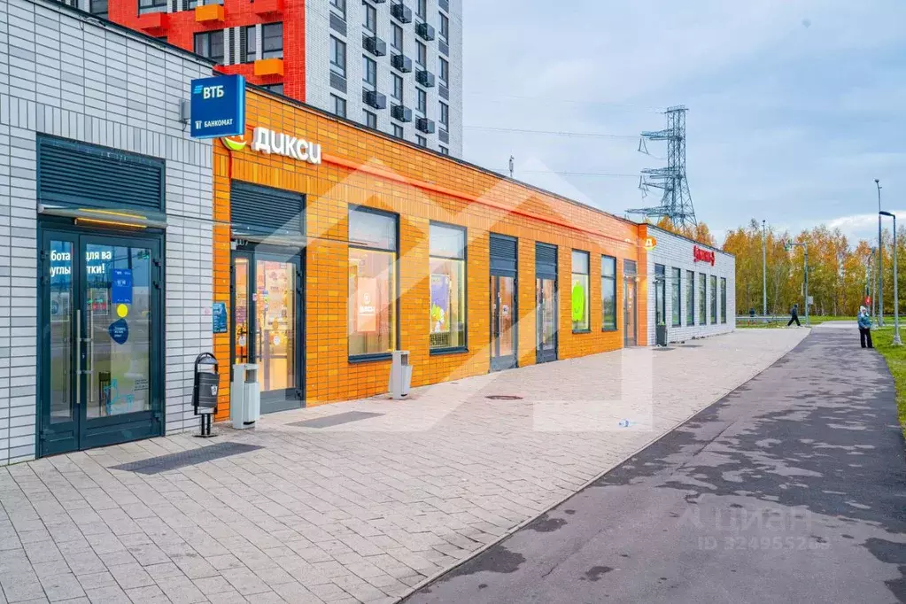 Помещение свободного назначения в Москва ул. Вертолетчиков, 21к5 (321 ... - Фото 1