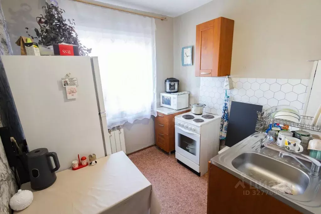 3-к кв. Иркутская область, Иркутск ул. Розы Люксембург, 331 (48.9 м) - Фото 1