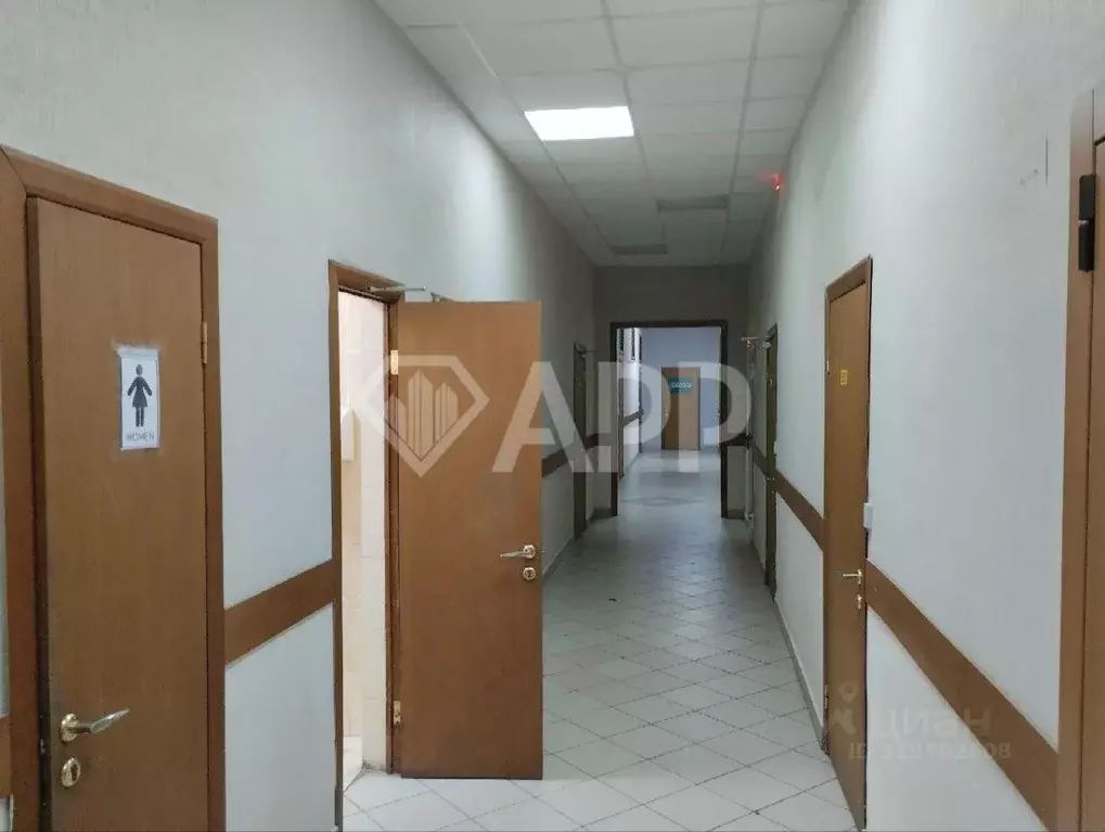 Помещение свободного назначения в Татарстан, Казань ул. Академика ... - Фото 0