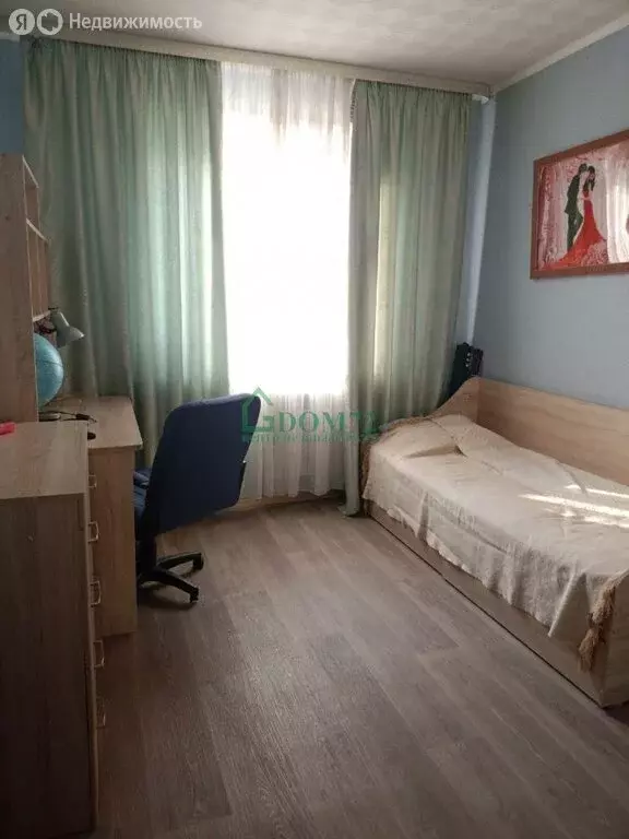 4-комнатная квартира: Тобольск, 10-й микрорайон, 67 (80 м) - Фото 1