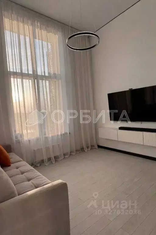 1-к кв. Тюменская область, Тюмень ул. Владислава Крапивина, 4 (36.8 м) - Фото 2