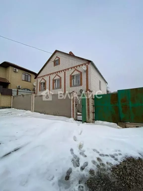 Дом в Калмыкия, Элиста въезд Дармаева (188 м) - Фото 0