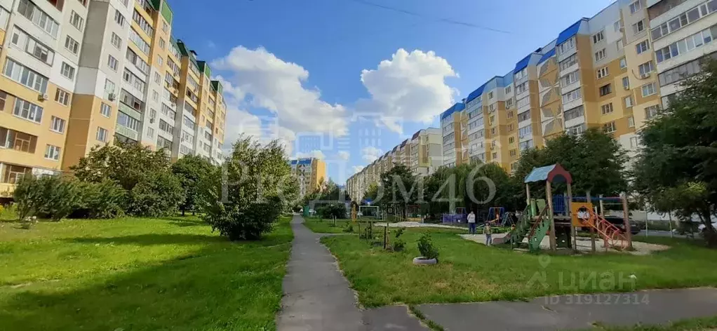 3-к кв. Курская область, Курск ул. Бойцов 9-й Дивизии, 189А (75.8 м) - Фото 0