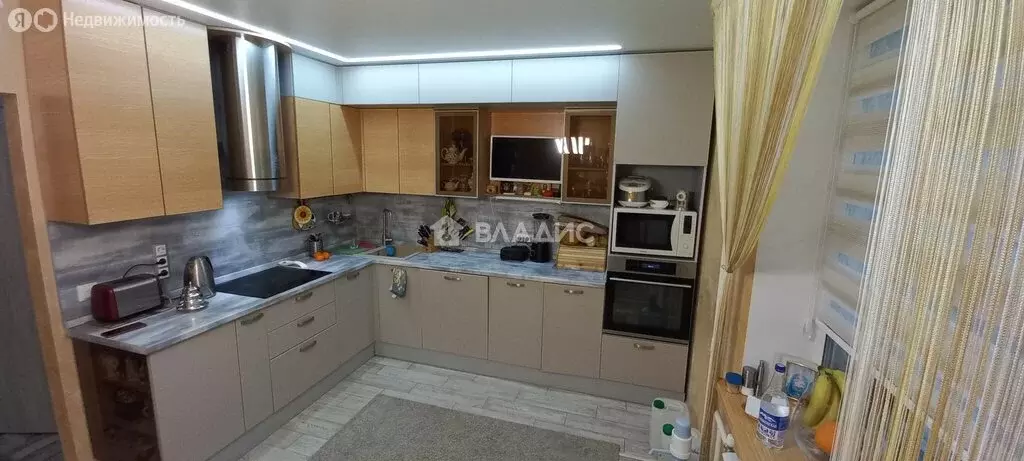 2-комнатная квартира: Владимир, улица Горького, 133 (71 м) - Фото 0