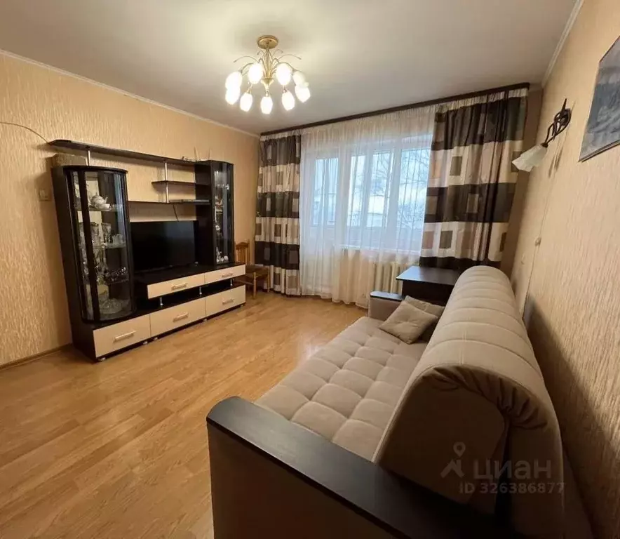 1-к кв. Тверская область, Тверь пл. Славы, 1 (33.5 м) - Фото 1