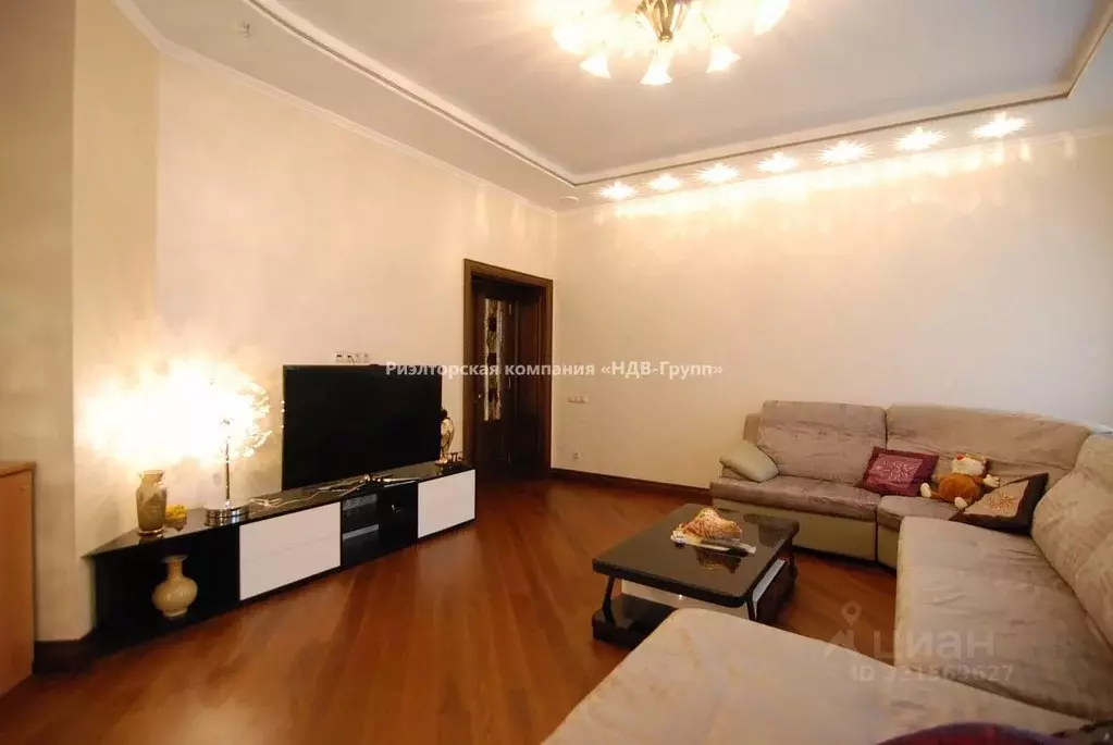 3-к кв. Хабаровский край, Хабаровск Комсомольская ул., 62 (104.3 м) - Фото 1