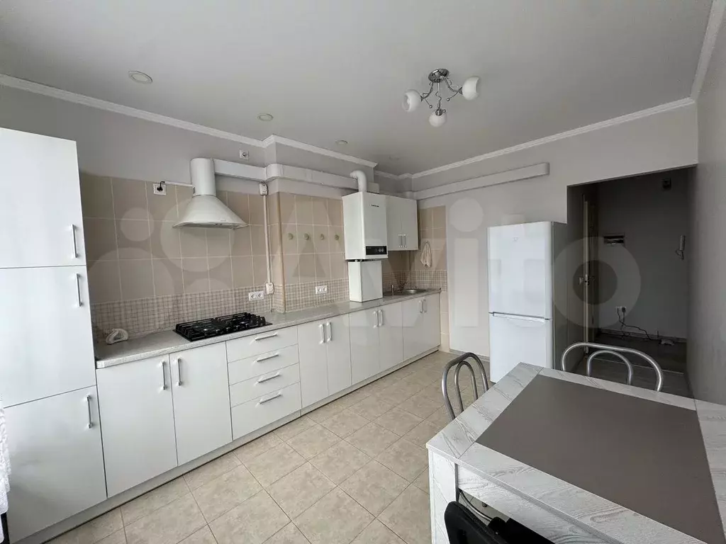 1-к. квартира, 38 м, 4/9 эт. - Фото 1