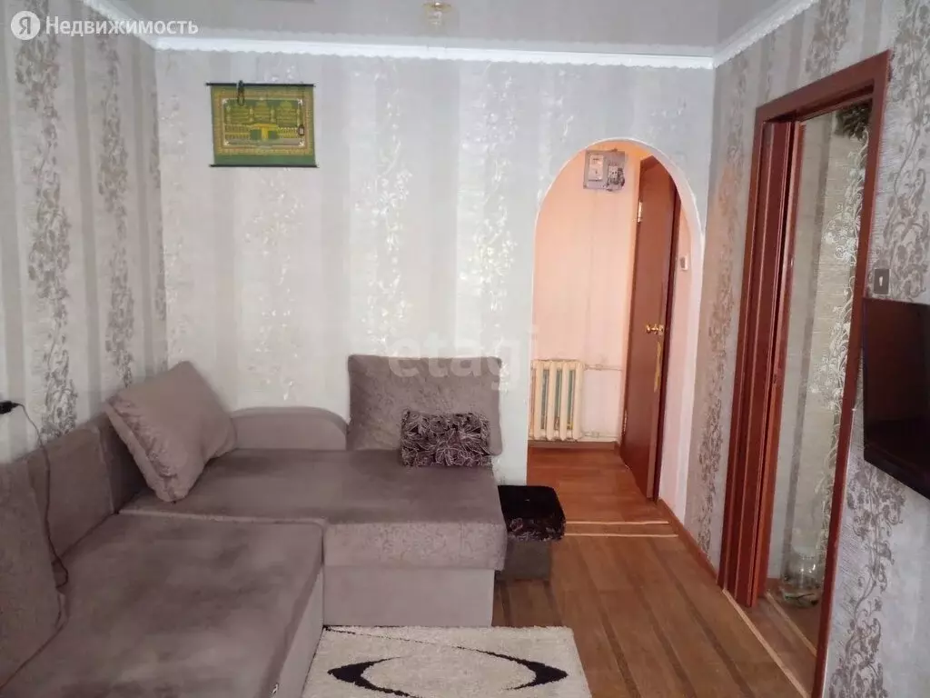 3-комнатная квартира: Стерлитамак, улица Гоголя, 120 (51.6 м) - Фото 1