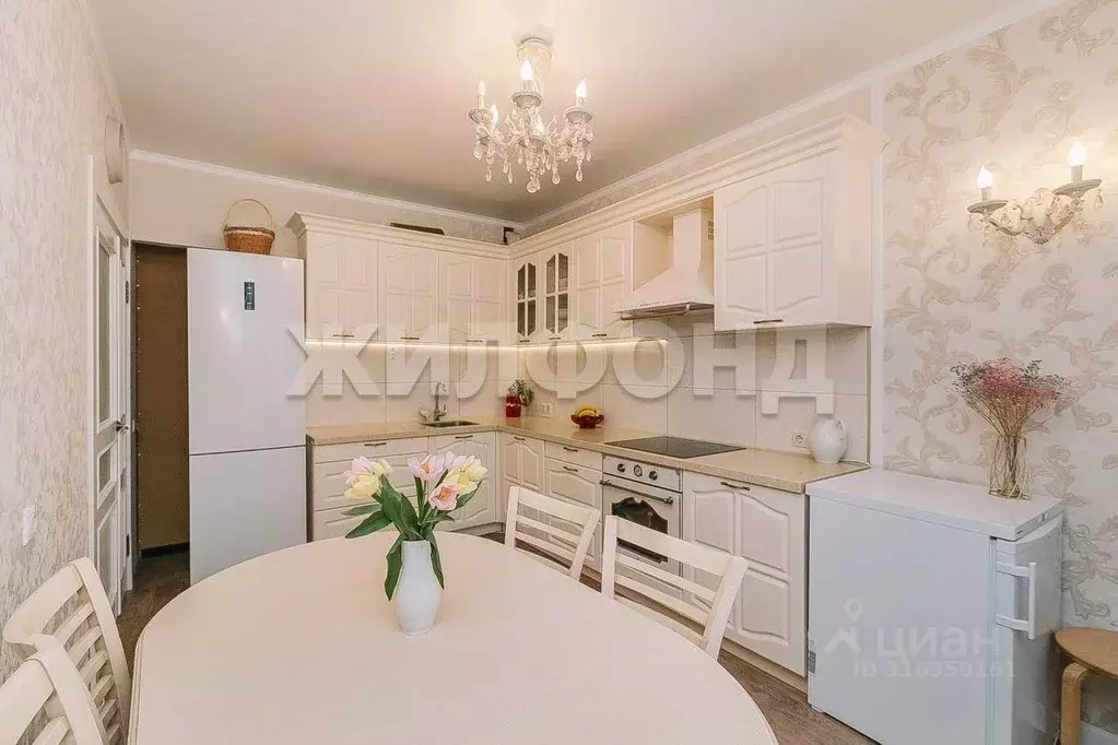 3-к кв. Новосибирская область, Новосибирский район, Краснообск рп, 2-й ... - Фото 0