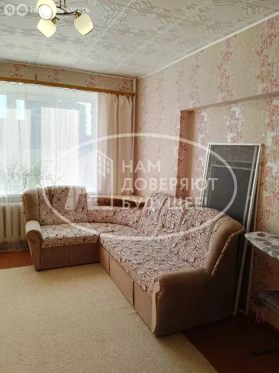 2-комнатная квартира: Глазов, улица Карла Маркса, 19 (50.1 м) - Фото 0