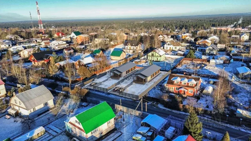 Дом в Ленинградская область, Выборгский район, Рощино пгт ул. Верхнее ... - Фото 1