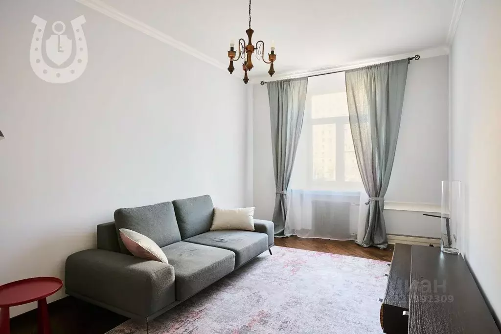 2-к кв. Москва пл. Победы, 1кА (61.0 м) - Фото 1