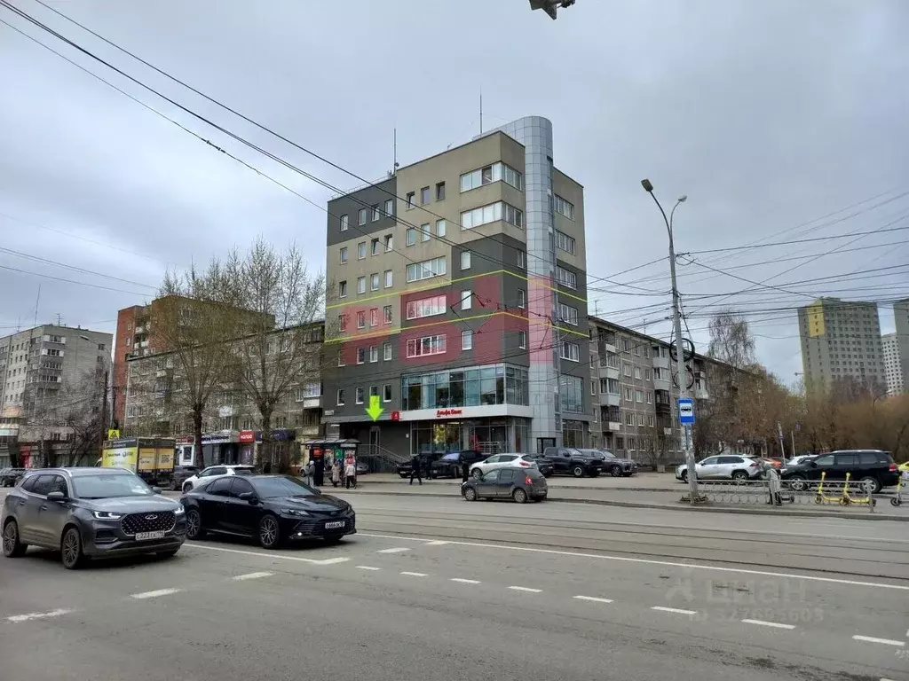 Офис в Свердловская область, Екатеринбург ул. Белореченская, 12А (214 ... - Фото 1