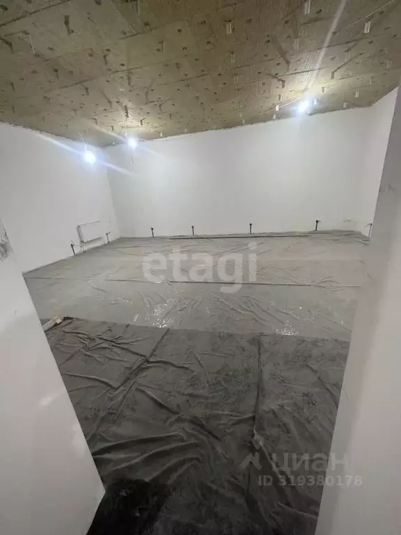 Торговая площадь в Коми, Сыктывкар Тентюковская ул., 78 (163 м) - Фото 1