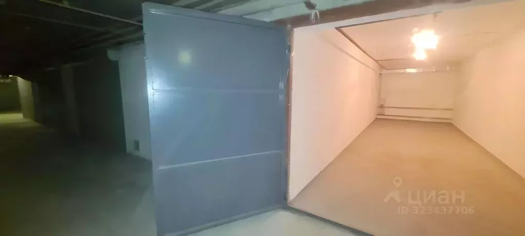 Гараж в Свердловская область, Екатеринбург ул. Луганская, 4 (40 м) - Фото 2