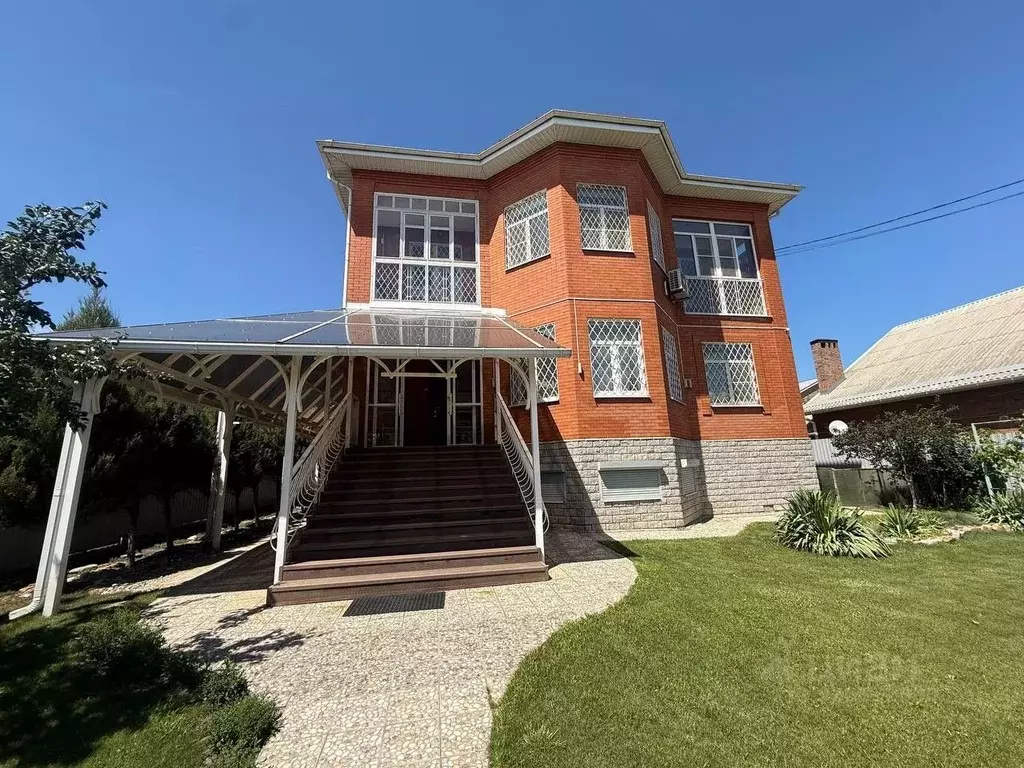 Дом в Ростовская область, Аксай Южная ул., 31 (360 м) - Фото 1