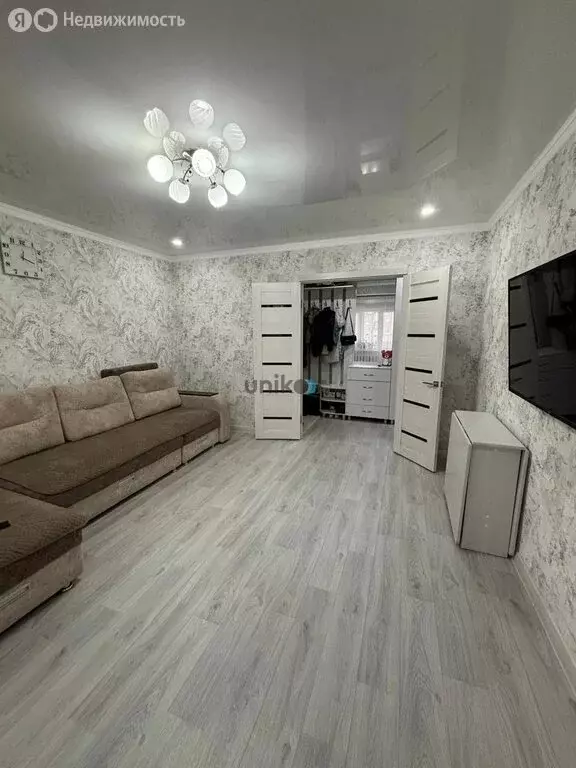 3-комнатная квартира: Туймазы, улица Луначарского, 30А (61.8 м) - Фото 2