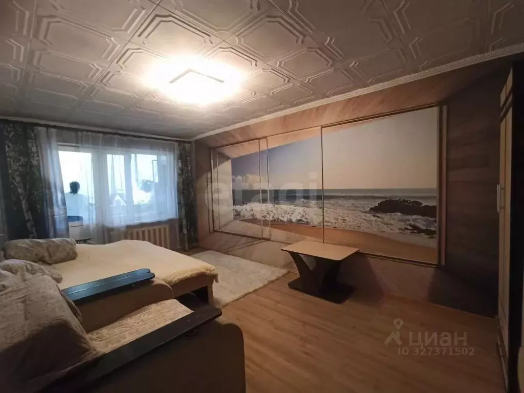 3-к кв. Бурятия, Улан-Удэ ул. Антонова, 4 (65.3 м) - Фото 1