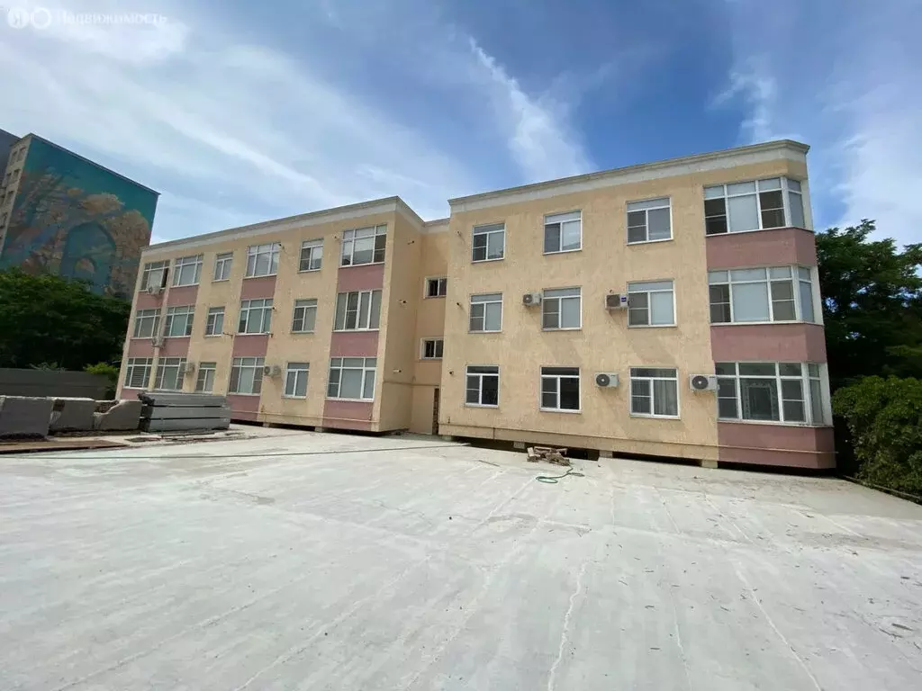 3-комнатная квартира: Дербент, улица Пушкина, 3 (74 м) - Фото 0