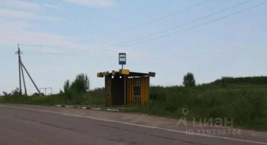 Участок в Московская область, Сергиево-Посадский городской округ, д. ... - Фото 1