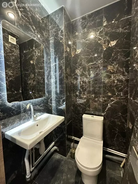 2-комнатная квартира: Уфа, улица Минигали Губайдуллина, 8к7 (66 м) - Фото 1