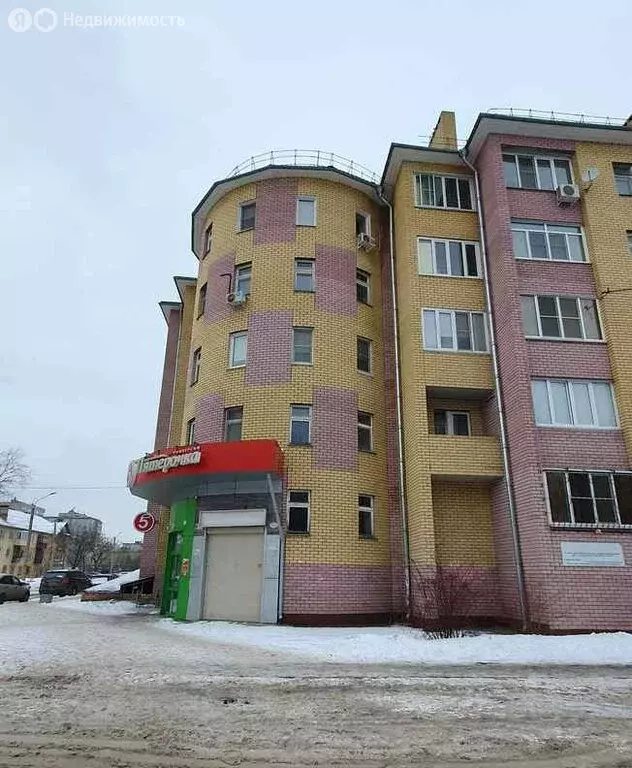 Торговая площадь (477 м) - Фото 0