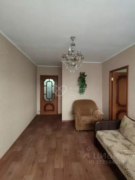 3-к кв. Волгоградская область, Волгоград Днестровская ул., 14А (51.4 ... - Фото 0