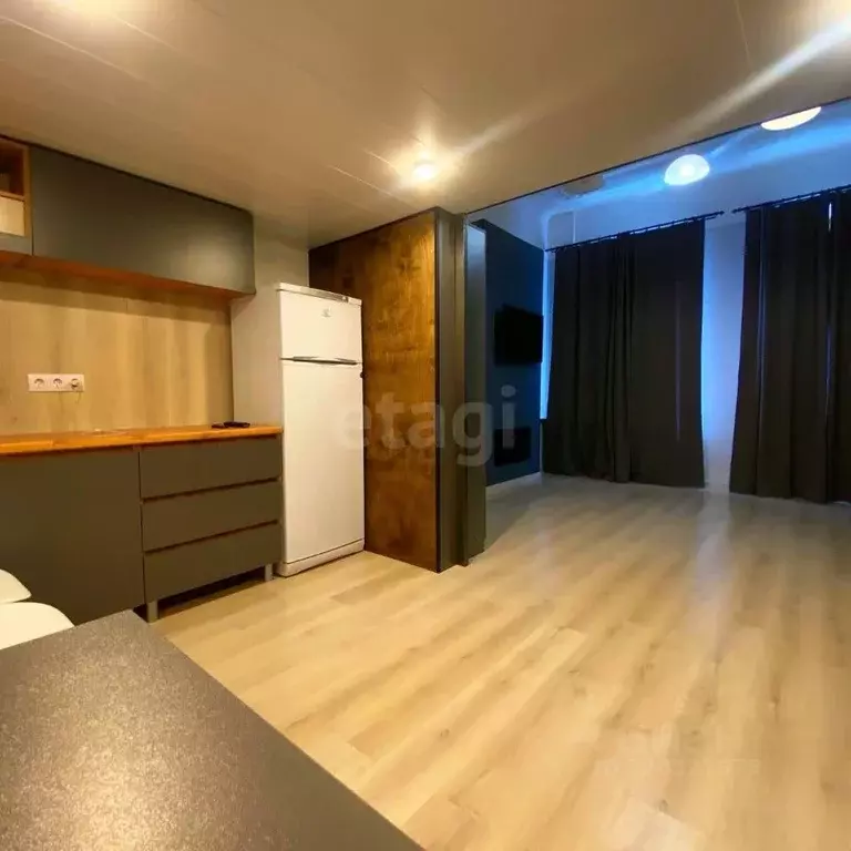 Комната Санкт-Петербург 8-я Васильевского острова линия, 75 (26.8 м) - Фото 1