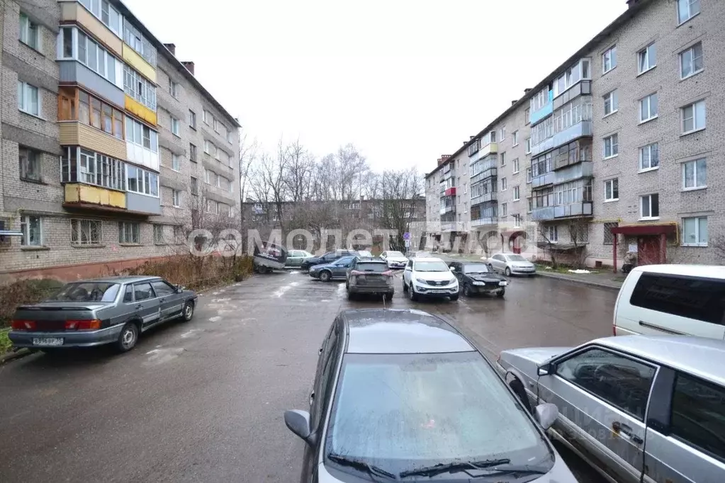 Комната Вологодская область, Череповец ул. Краснодонцев, 42 (13.8 м) - Фото 1