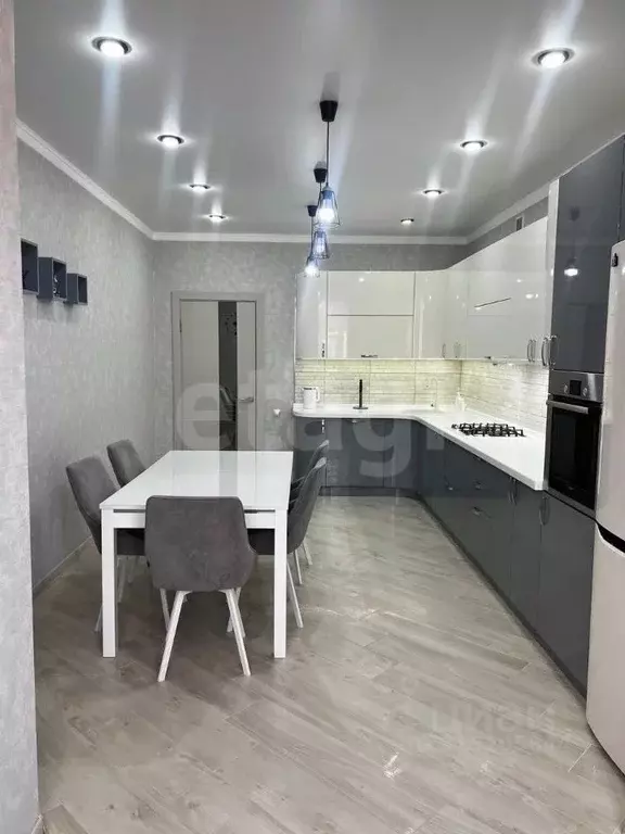 5-к кв. Северная Осетия, Владикавказ ул. Генерала Дзусова, 6 (200.0 м) - Фото 2
