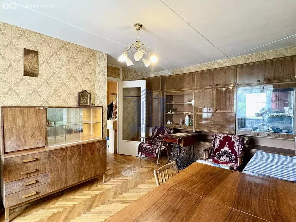 4-комнатная квартира: Чебоксары, улица Афанасьева, 6к1 (60.2 м) - Фото 1