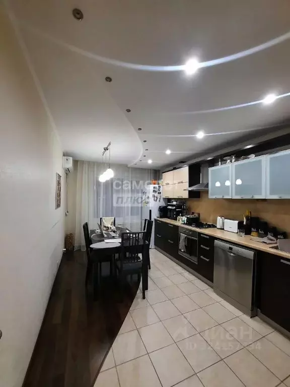 1-к кв. Воронежская область, Воронеж ул. Димитрова, 157 (63.2 м) - Фото 1