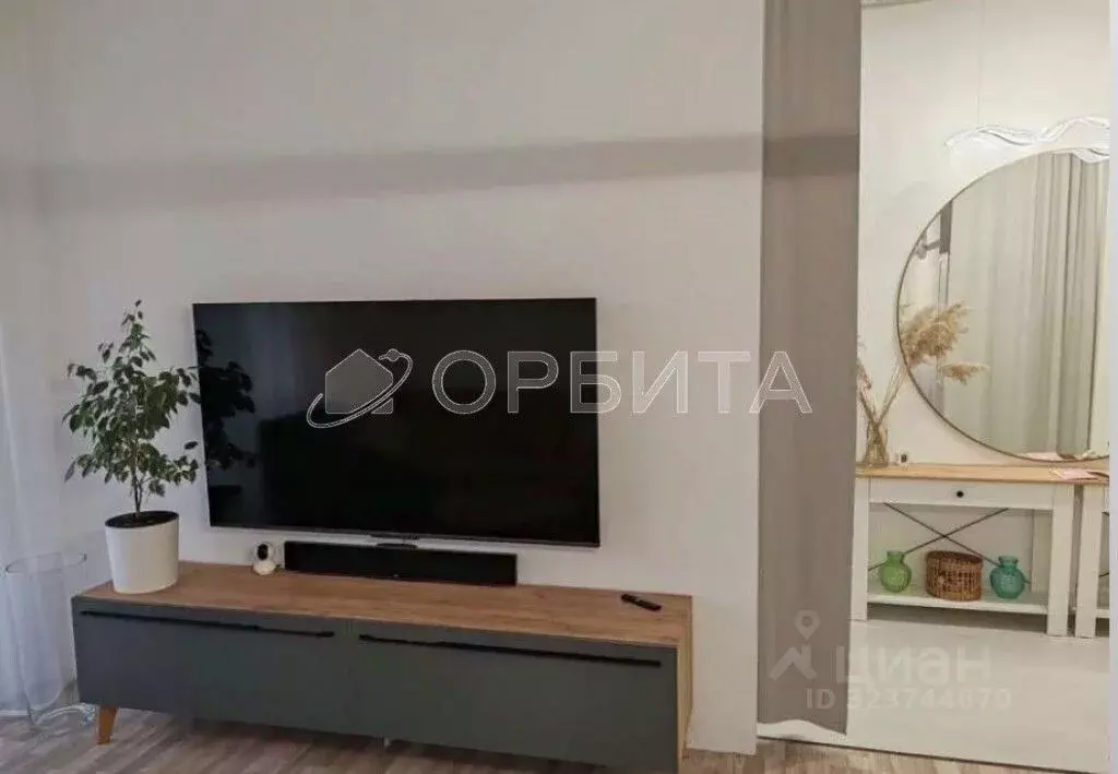 3-к кв. Тюменская область, Тюмень ул. Газовиков, 73 (120.0 м) - Фото 2