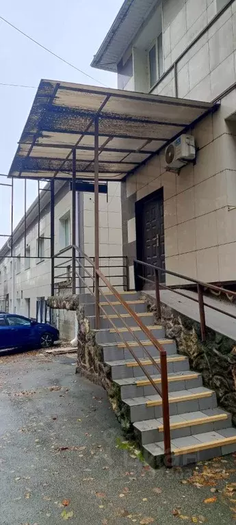 Офис в Ставропольский край, Ставрополь ул. Доваторцев, 51Г (75 м) - Фото 1