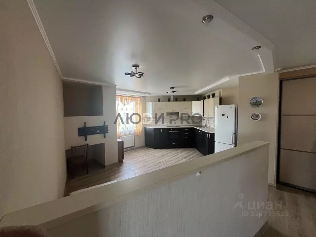 3-к кв. Саратовская область, Саратов ул. Имени Е.И. Пугачева, 51Б ... - Фото 2